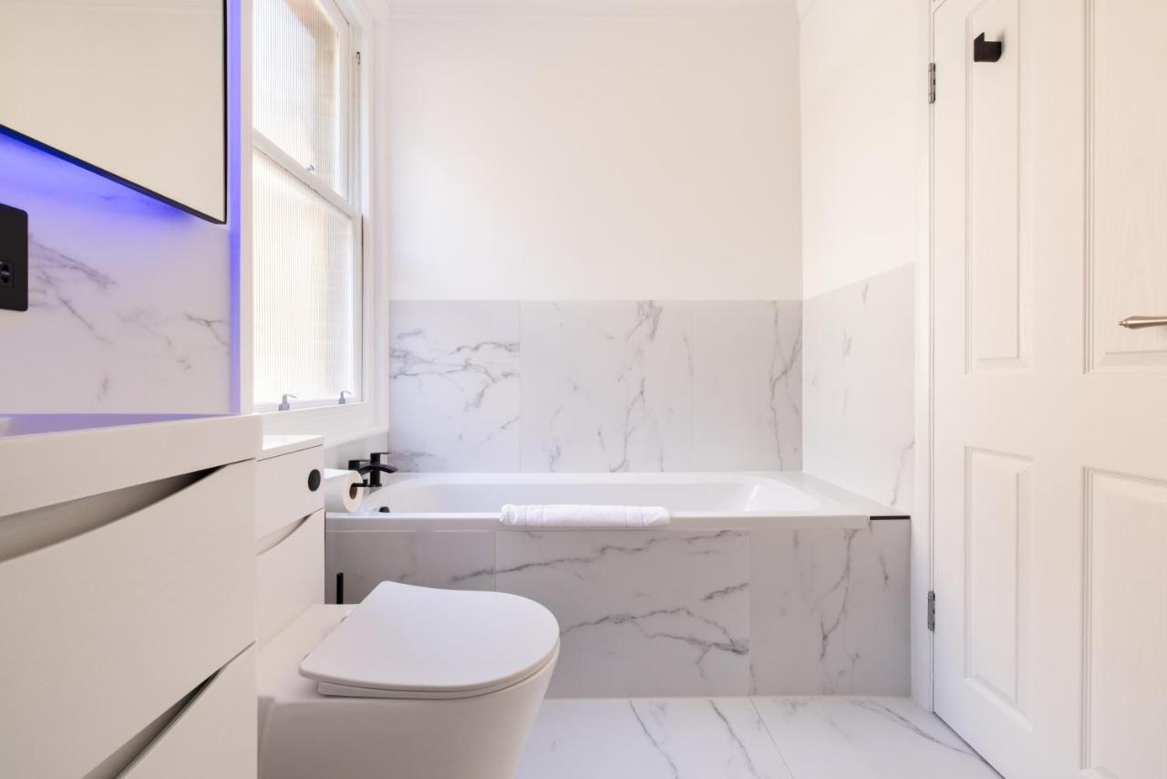 The Streatham Hill Wonder - Spacious 4Bdr House With Garden And Terrace London Ngoại thất bức ảnh